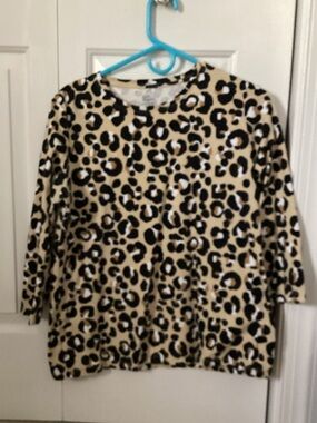 Kim Rogers Beige and Black Leopard Print Short Sleeve Top